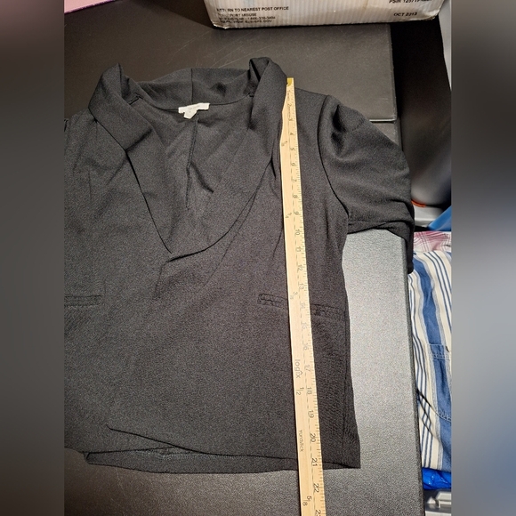 Elegant Black Women's Blazer - Picture 7 of 7